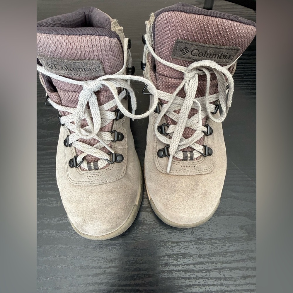 Columbia Taupe and Mauve Hiking Boots